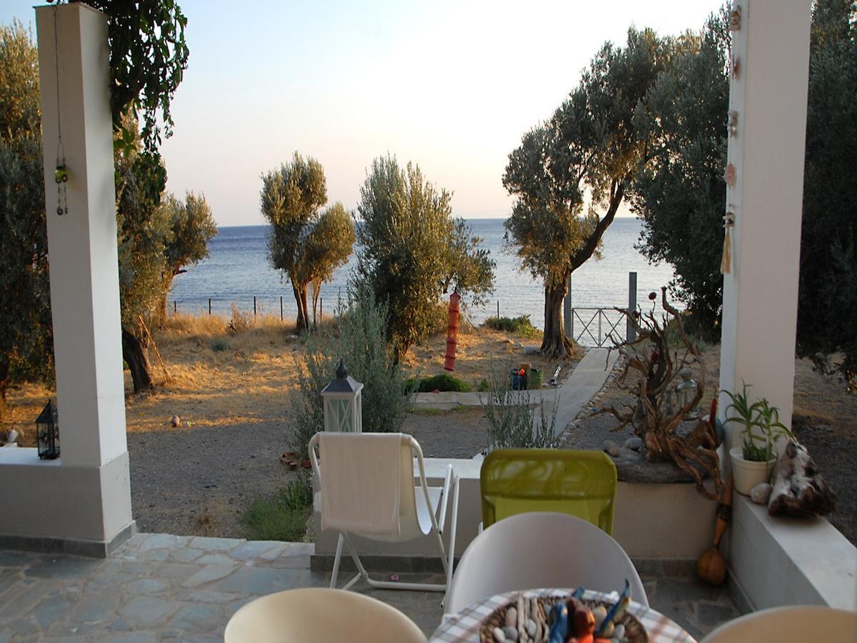 Melinda Holiday House Plomari Rom bilde
